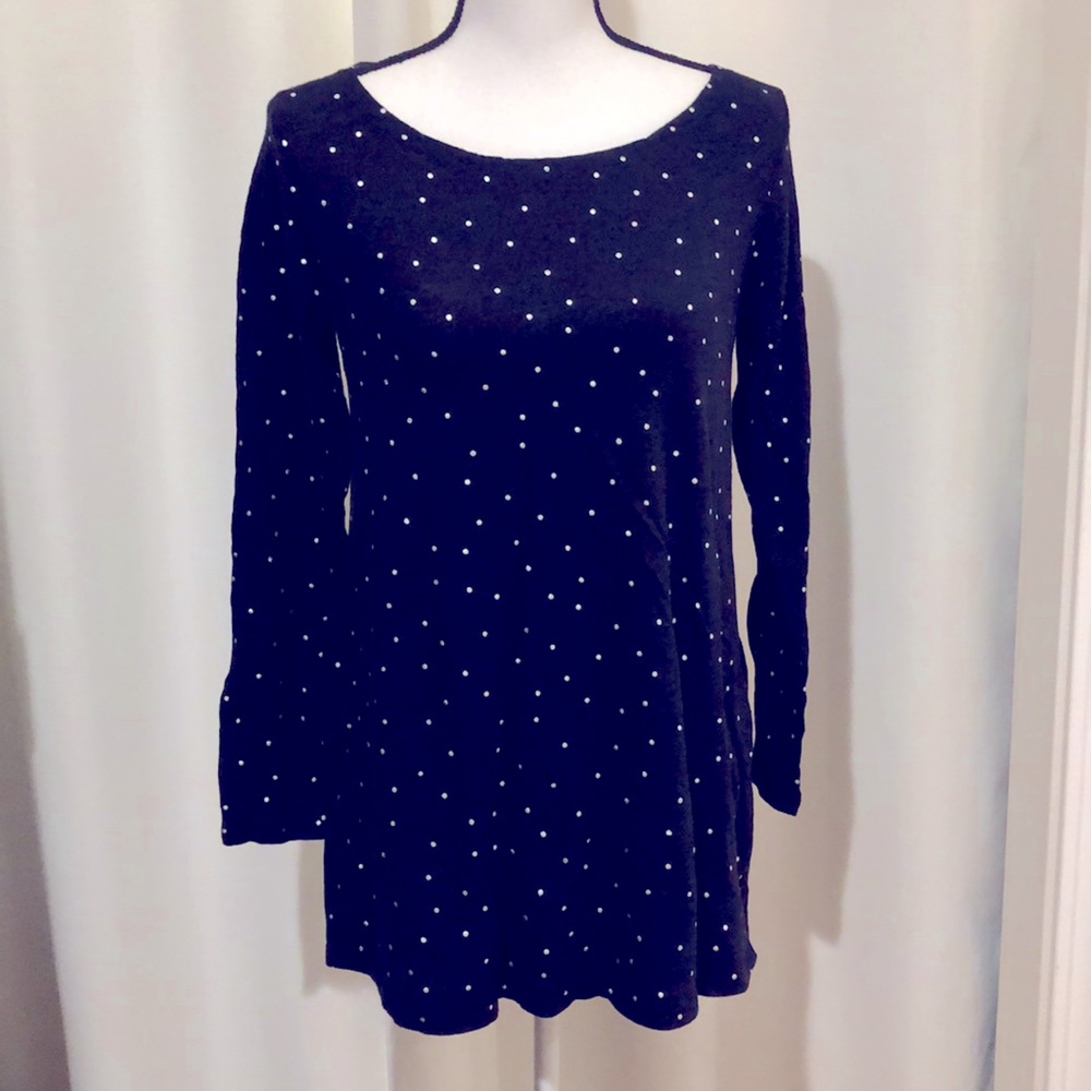 Polka dot maternity top
